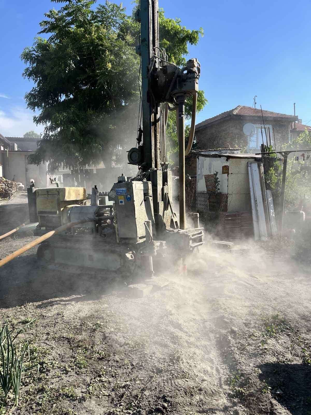 Сондиране на вода в действие — пробиване на водовземен сондаж